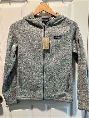 Patagonia better sweater fleece hoodie , nwt, women’s size small , birch white